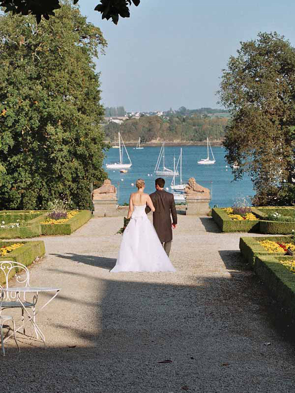 Mariage et réception dans les jardins du Montmarin
